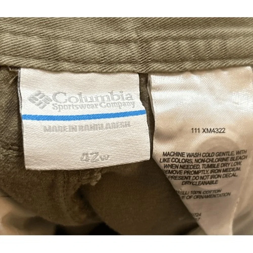 Columbia Shorts Mens 42 Button Zip Outdoors University‎ of Florida Gators khakis